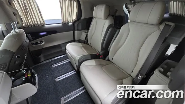 Kia Carnival 4th Gen — Фото автомобиля 16