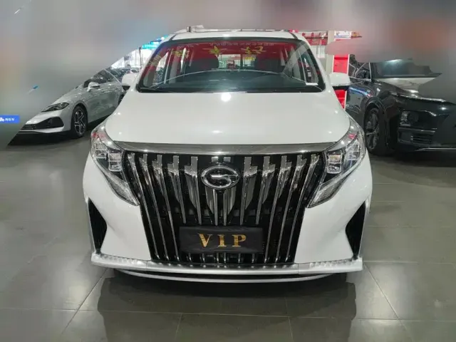 GAC Trumpchi M8 — Фото автомобиля 2