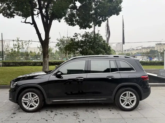 Mercedes-Benz GLB-Class — Фото автомобиля 14