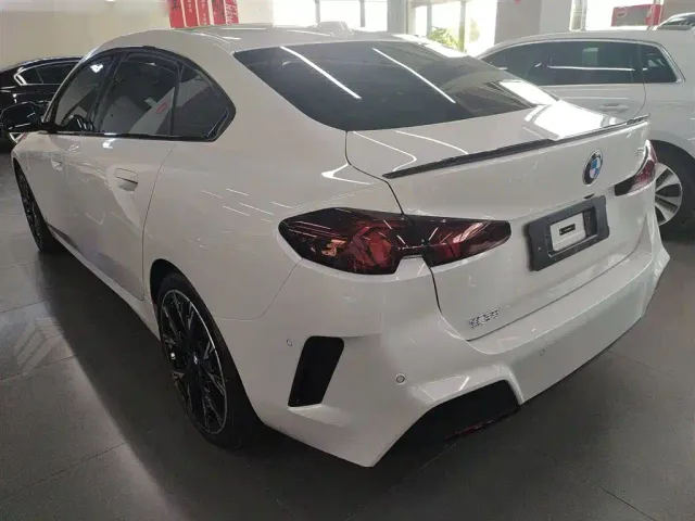BMW 2 Series — Фото автомобиля 4