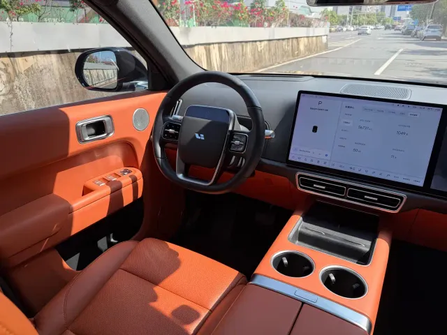 Li Auto L7 — Фото автомобиля 24