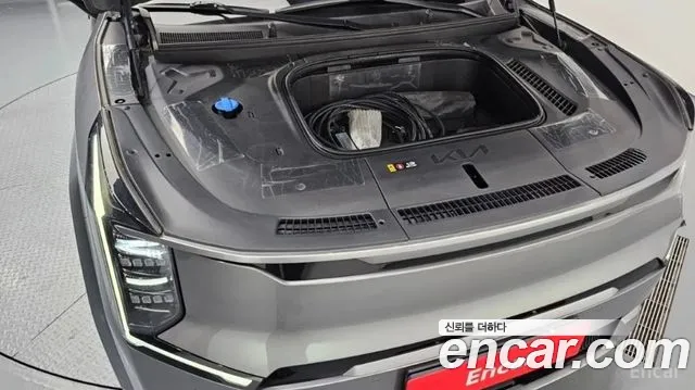 Kia EV9 Long Range 4WD — Фото автомобиля 6