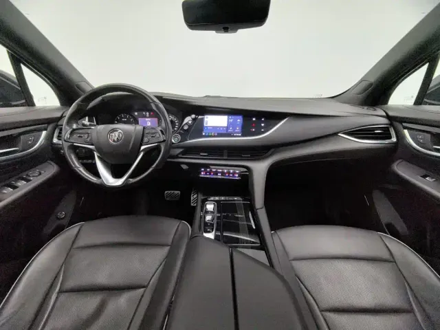 Buick Enclave — Фото автомобиля 5
