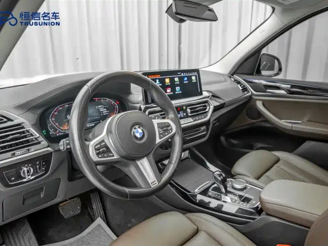 BMW X3 — Фото автомобиля 12