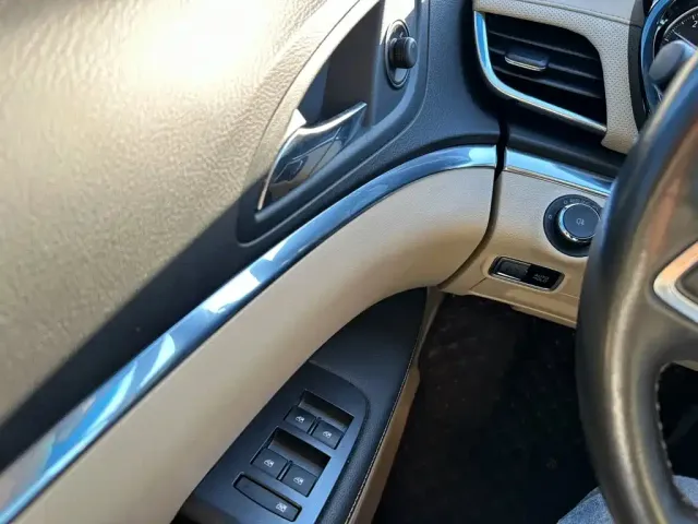 Buick Buick GL8 2023 Facelift Land Business Class Luxury — Фото автомобиля 23