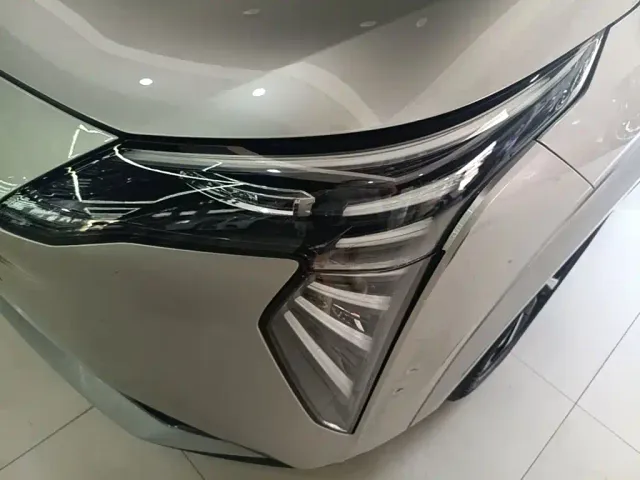 GAC Aion Y — Фото автомобиля 17