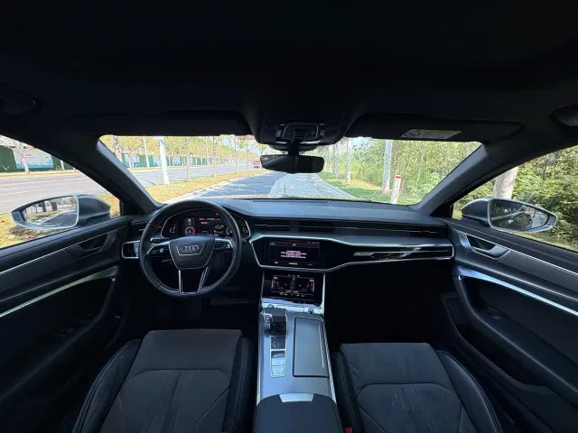 Audi A6L — Фото автомобиля 14