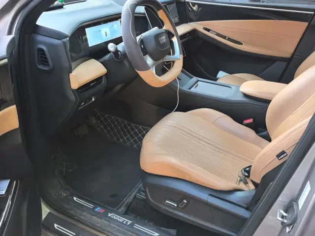 Geely Galaxy L7 — Фото автомобиля 9