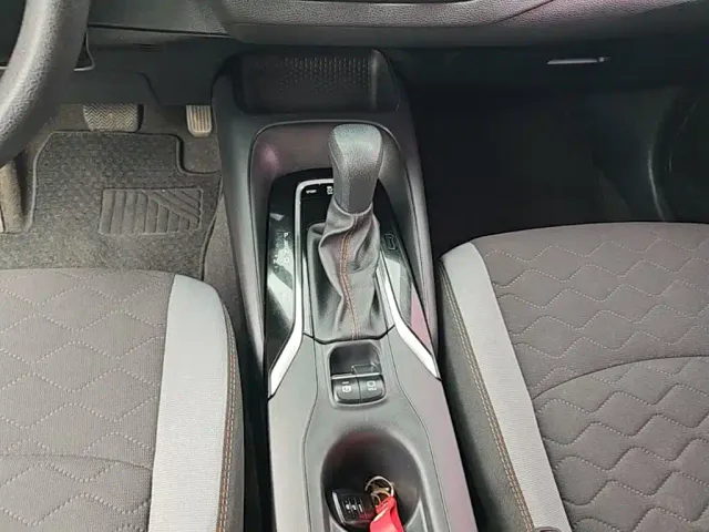 Toyota Corolla — Фото автомобиля 13