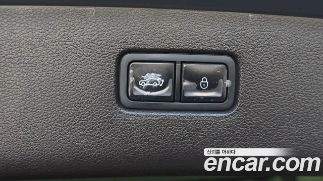 Genesis GV80 — Фото автомобиля 23