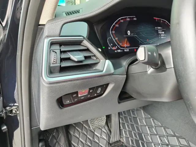 BMW 3 Series — Фото автомобиля 27