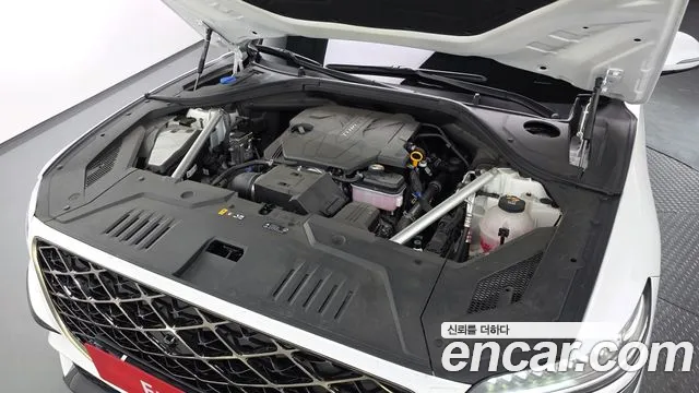 Genesis GV70 2.5T Бензин AWD — Фото автомобиля 6