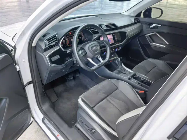 Audi Q3 — Фото автомобиля 3