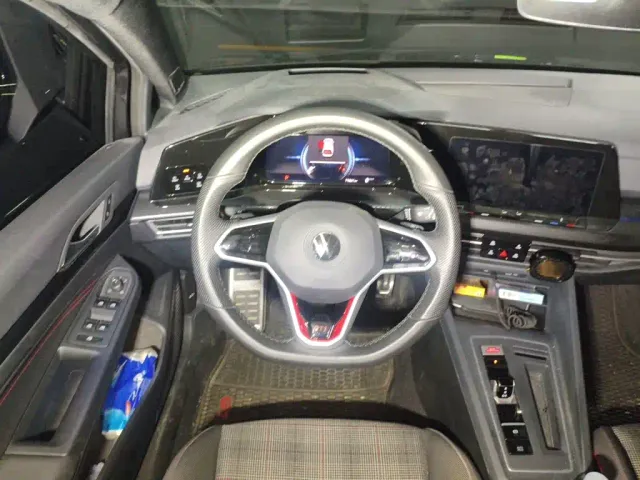 Volkswagen Golf GTI — Фото автомобиля 11