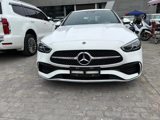 Mercedes-Benz C-Class — Фото автомобиля 2