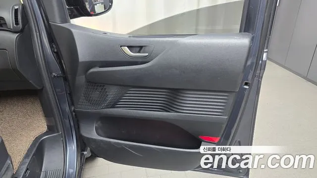 Hyundai Staria Staria L3.5 Tourer 9 мест — Фото автомобиля 25