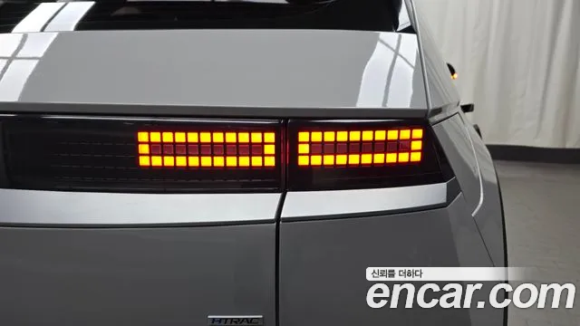 Hyundai Ioniq5 Ioniq5 Long Range AWD — Фото автомобиля 23