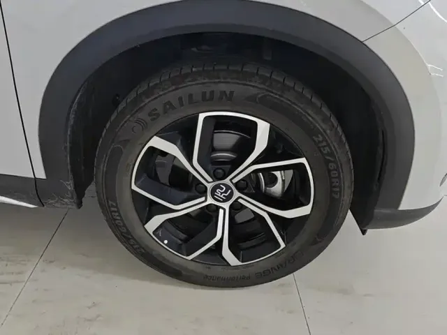 BYD Yuan PLUS — Фото автомобиля 6