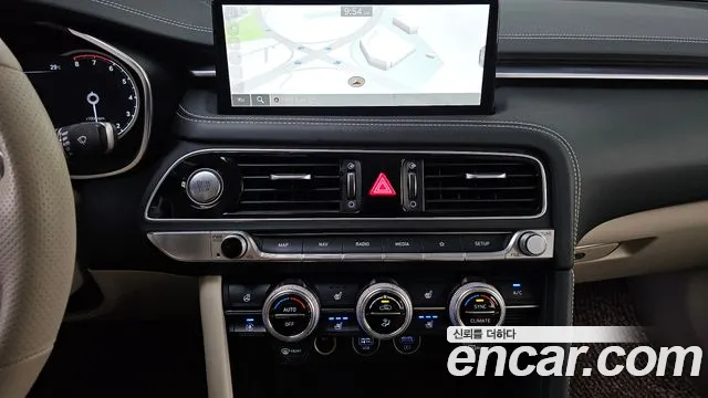 Genesis G70 — Фото автомобиля 13