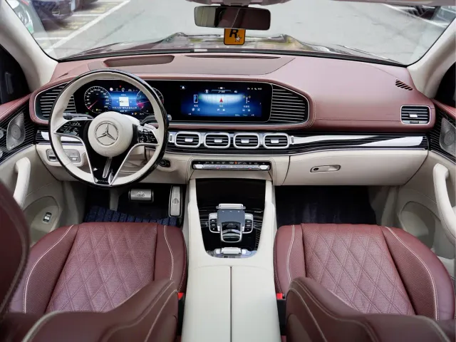 Mercedes-Benz Maybach GLS — Фото автомобиля 12