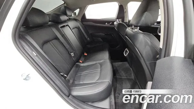 Kia K5 Generation 3 — Фото автомобиля 11