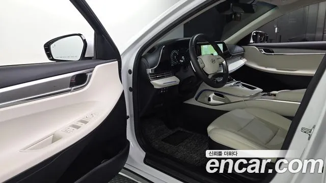 Hyundai Grandeur Новый Grandeur IG — Фото автомобиля 8