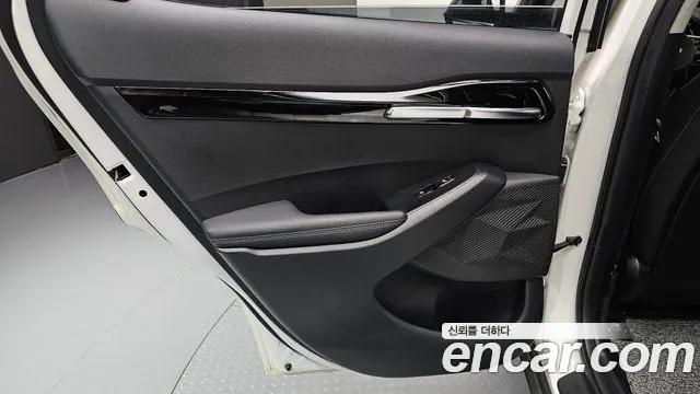 Kia Seltos — Фото автомобиля 25