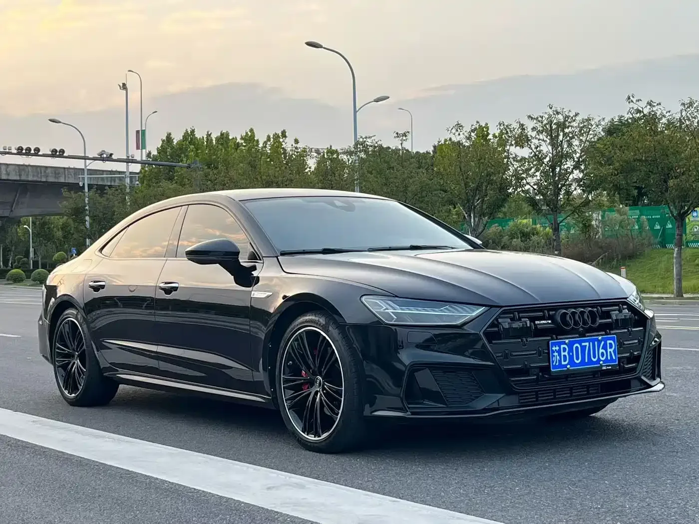 Audi Audi A7L 2024 45 TFSI quattro Premium Luxury — Фото автомобиля 2