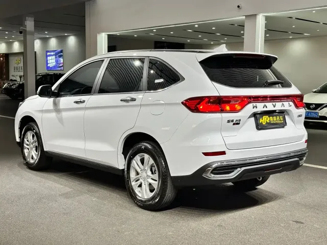 Haval M6 — Фото автомобиля 8