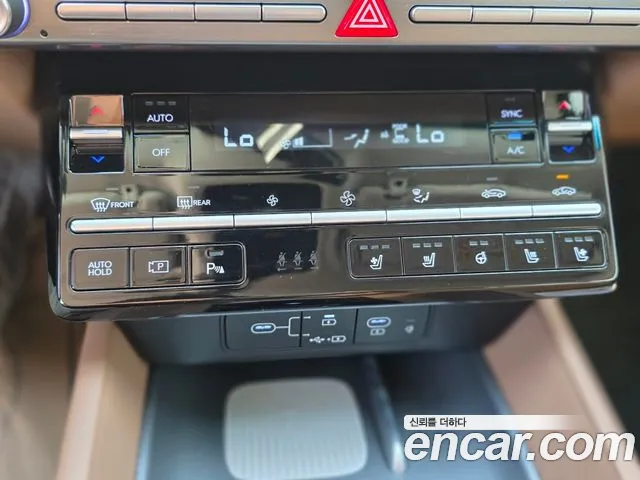 Hyundai Grandeur GN7 — Фото автомобиля 16