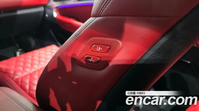 Genesis G70 — Фото автомобиля 26