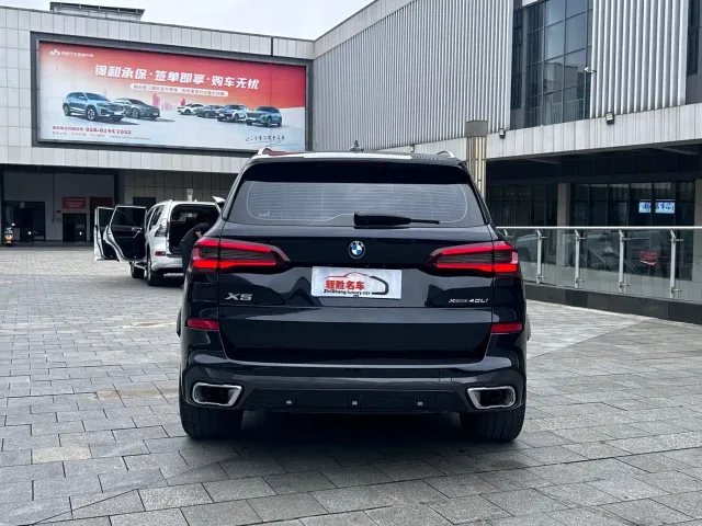 BMW X5 — Фото автомобиля 18
