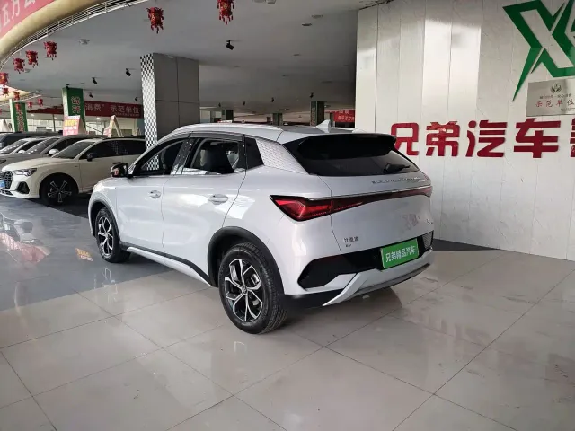 BYD Yuan PLUS — Фото автомобиля 10