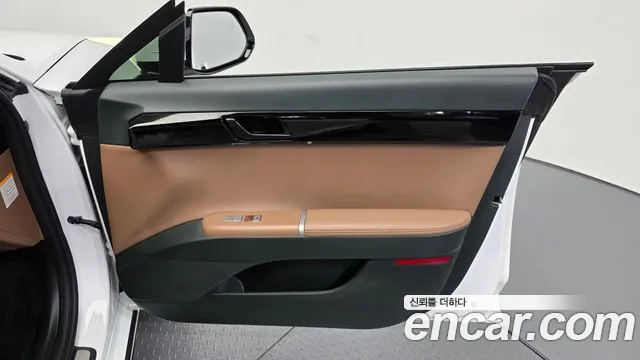 Hyundai Grandeur GN7 — Фото автомобиля 14