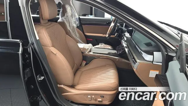 Hyundai Grandeur GN7 — Фото автомобиля 16