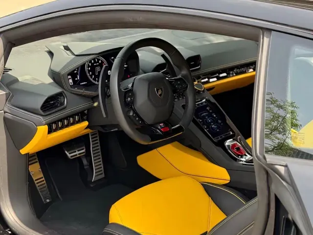 Lamborghini Huracan — Фото автомобиля 4