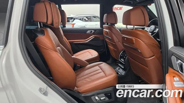BMW X7 G07 — Фото автомобиля 17
