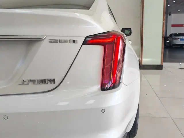 Cadillac CT5 — Фото автомобиля 15