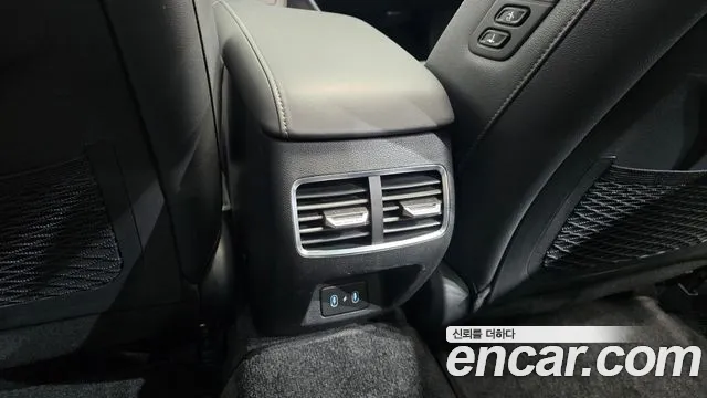 Hyundai Sonata Sonata Edge(DN8) 2.0 LPG(Для проката) — Фото автомобиля 26