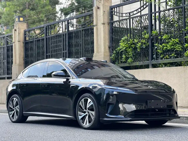 Nio ET5 — Фото автомобиля 3