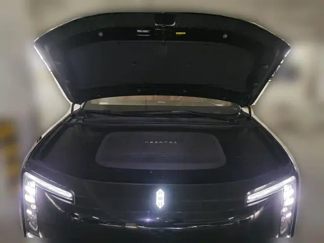 Maextro S800 — Фото автомобиля 3