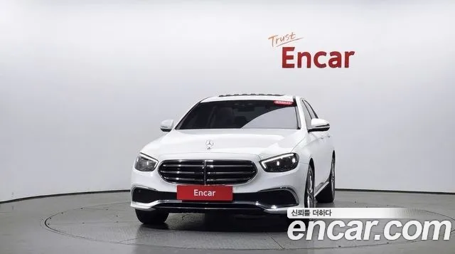 Mercedes-Benz E-Class W213 — Фото автомобиля 3