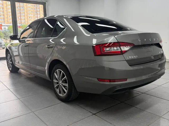 Skoda Octavia — Фото автомобиля 6