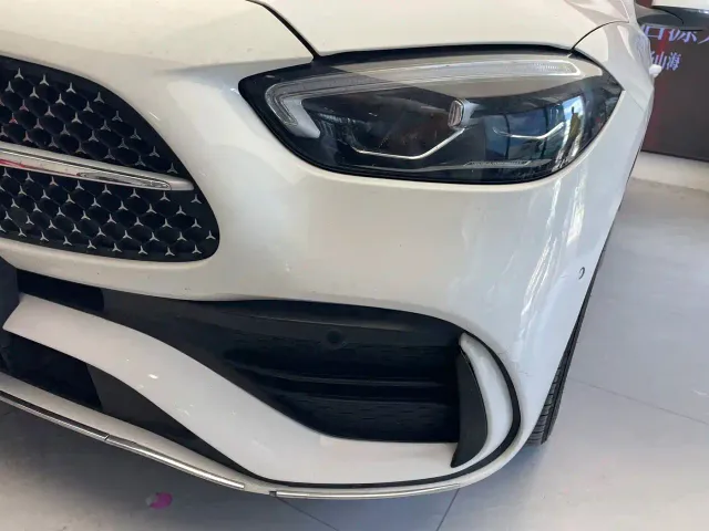 Mercedes-Benz C-Class — Фото автомобиля 18