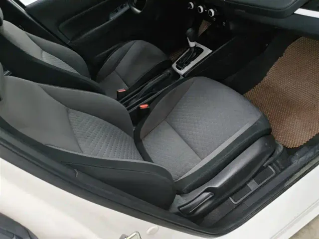 Honda Fit — Фото автомобиля 24