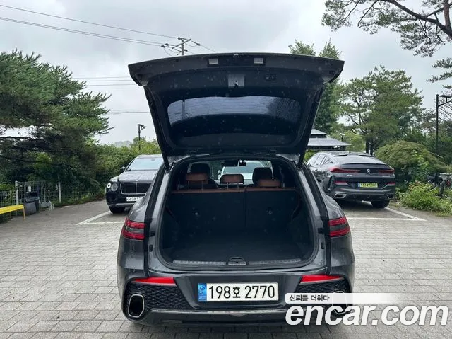 Genesis GV70 2.5T Бензин 2WD — Фото автомобиля 15