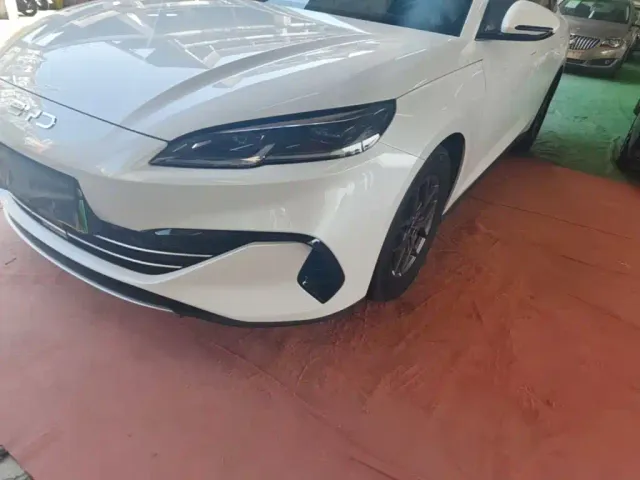 BYD Seal 06 — Фото автомобиля 23