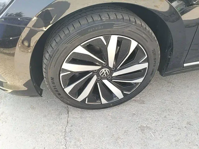 Volkswagen Passat — Фото автомобиля 22