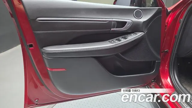 Hyundai Sonata — Фото автомобиля 13