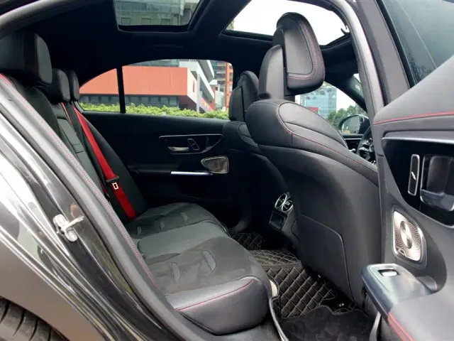 Mercedes-Benz C-Class AMG — Фото автомобиля 10